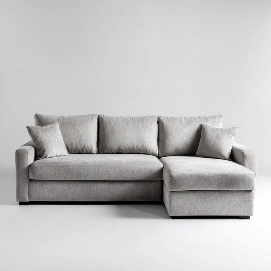 Jasnoszara sofa narożna z prawostronnym szezlongiem, tapicerowana poliestrem, 240 × 160 × 85 cm